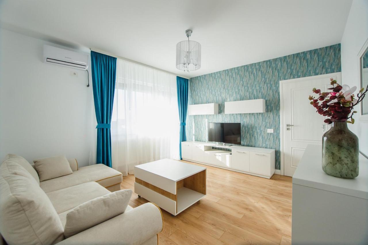 Fantastic Apartment At Prima Residence Oradea Dış mekan fotoğraf
