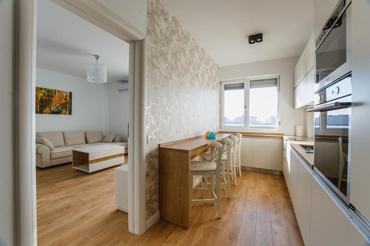 Fantastic Apartment At Prima Residence Oradea Dış mekan fotoğraf