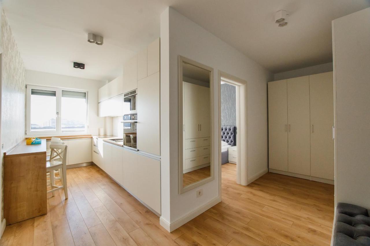 Fantastic Apartment At Prima Residence Oradea Dış mekan fotoğraf
