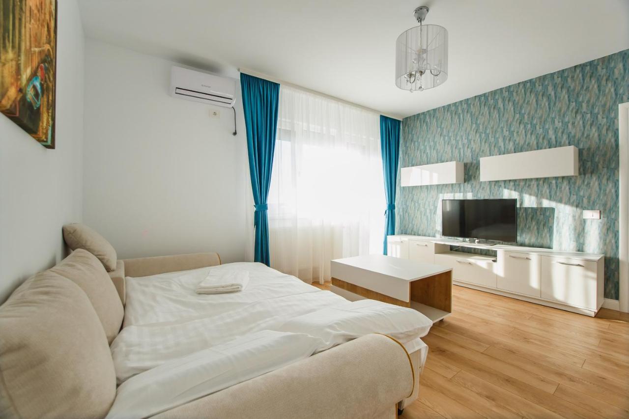 Fantastic Apartment At Prima Residence Oradea Dış mekan fotoğraf