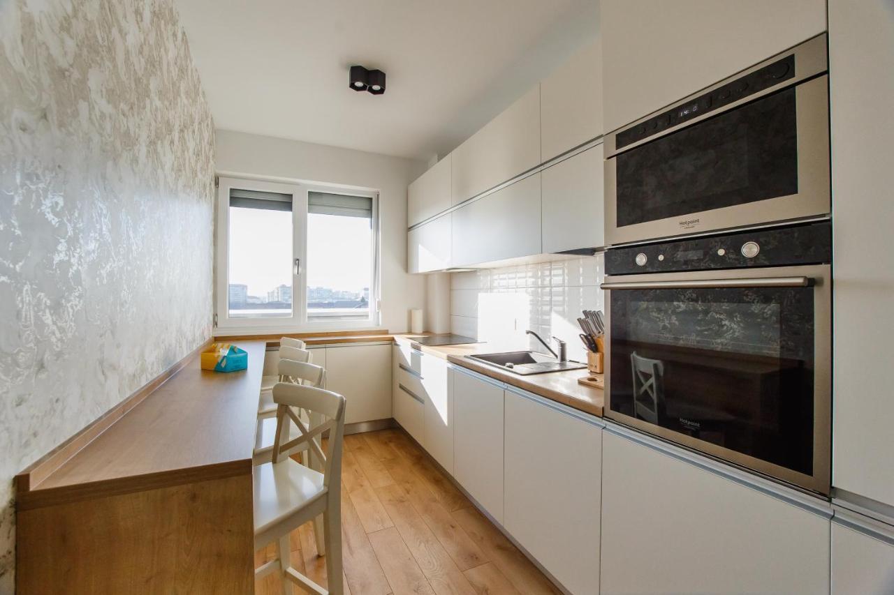 Fantastic Apartment At Prima Residence Oradea Dış mekan fotoğraf