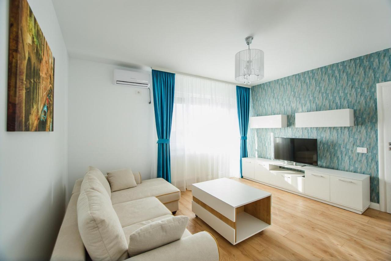 Fantastic Apartment At Prima Residence Oradea Dış mekan fotoğraf