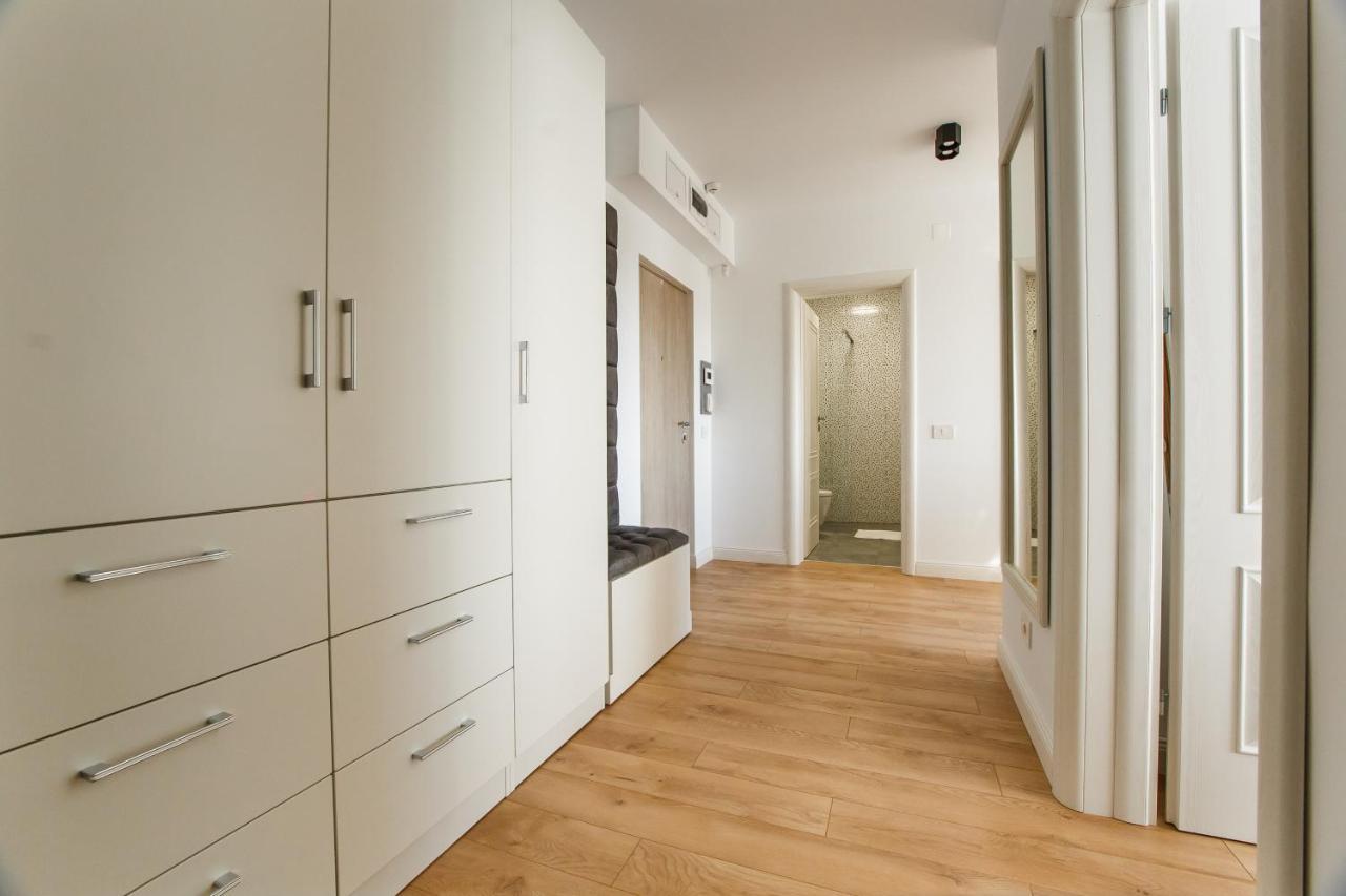 Fantastic Apartment At Prima Residence Oradea Dış mekan fotoğraf